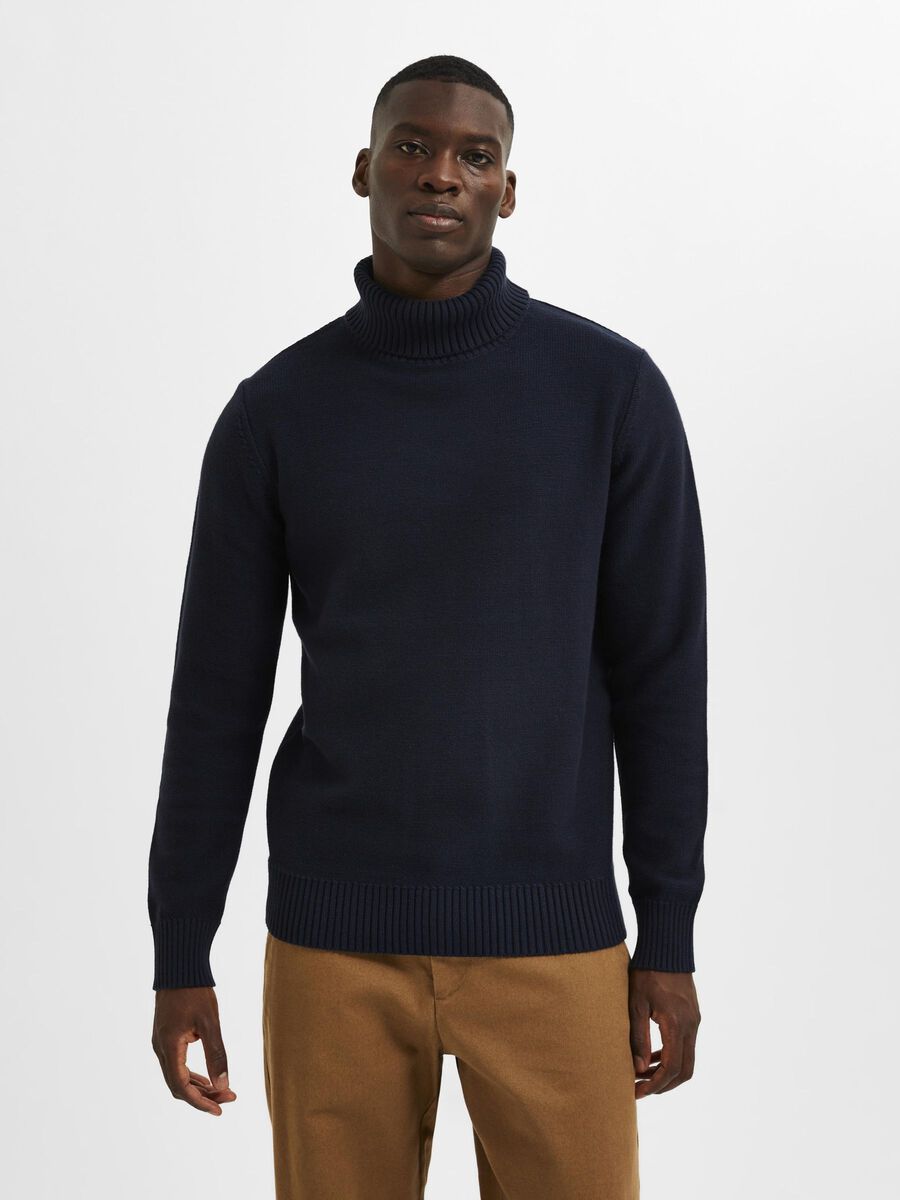 Axel Roll Neck Sky Captain