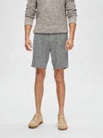 Load image into Gallery viewer, Regular Brody Linen Twill Shorts Navy/Egret
