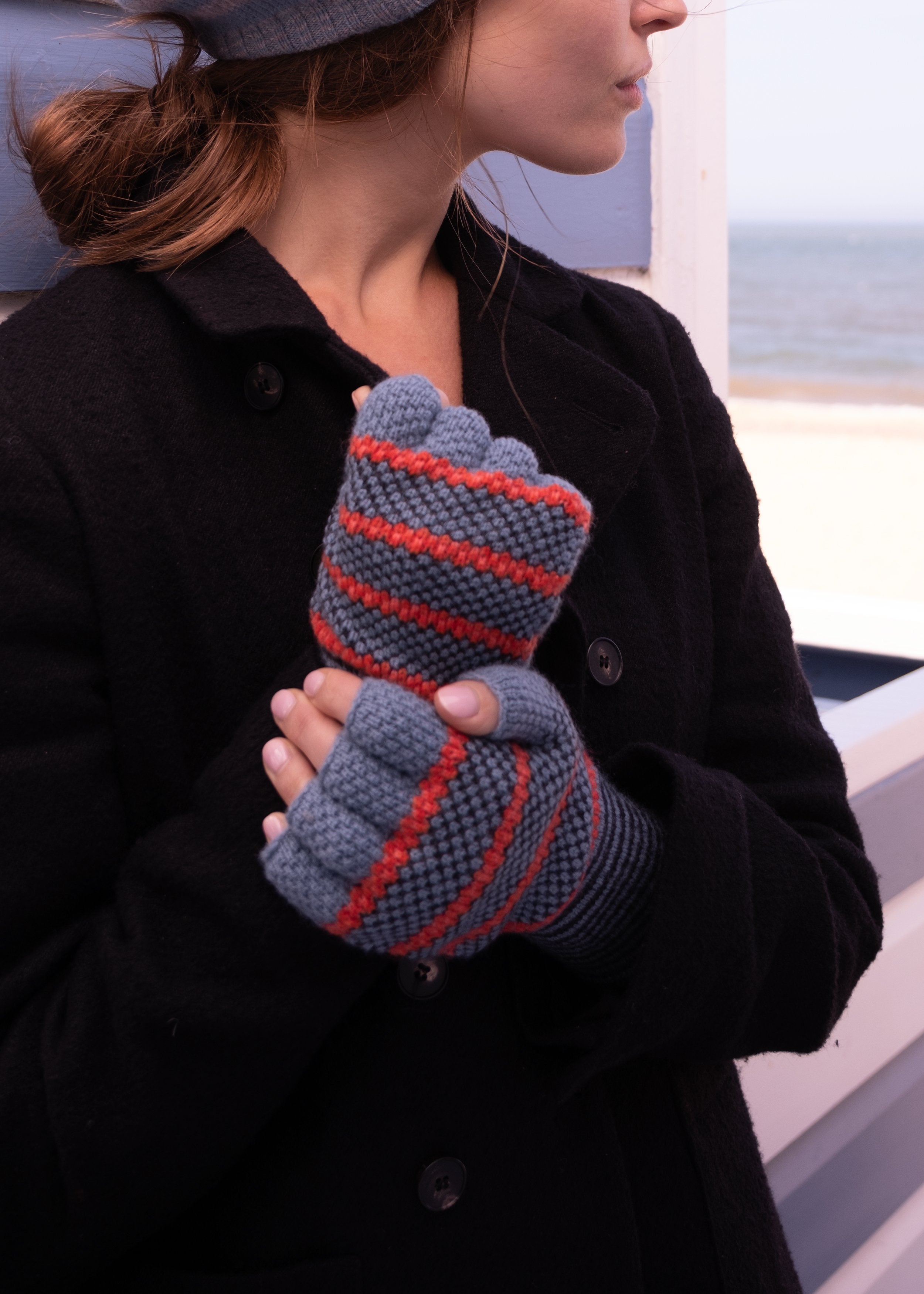 Aqua/Flame Fingerless Gloves